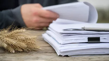 Rolnicy dostaną dopłaty do nawozów i paliwa. Są dwa osobne wnioski