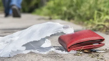 Cztery portfele zniknęły na giełdzie pod Zamościem. Jeden odzyskano