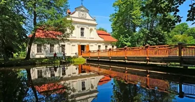 Grafika promocyjna wydarzenia Magiczne Roztocze: Zamość, Zwierzyniec i szumiąca Tanew