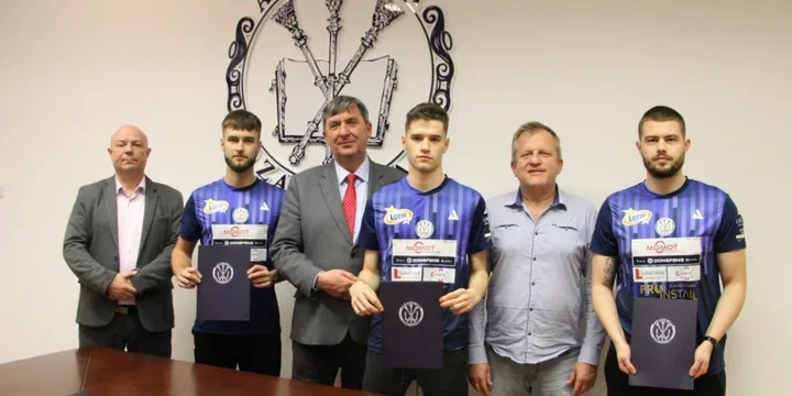 Rektor nagrodził zamojski zespół za sześć medali w Europie