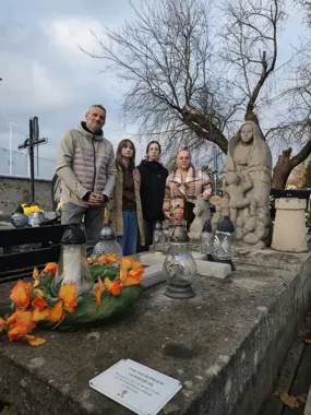 Młodzież z Zamościa zaopiekowała się grobem Bronisława Pekosińskiego