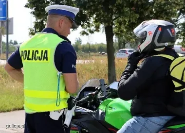Policja sprawdza pieszych i kierowców - 14 wypadków w powiecie zamojskim