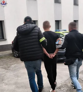 Zamówili taksówkę, potem padły groźby. Dwaj mężczyźni z zarzutami