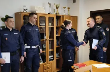 Osiem awansów w zamojskiej komendzie - zmiana w obsadzie kluczowych wydziałów