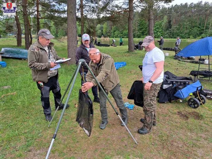 W Krasnobrodzie wyciągnięto karpia ponad 65 cm - Zamość z drugim miejscem