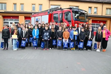 Młodzi z powiatu sprawdzili się w pożarniczym teście wiedzy i odwagi
