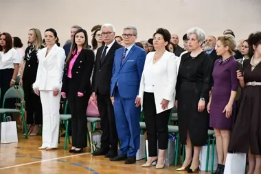 Lekcja pamięci i dumy. Szkoła w Szczebrzeszynie ma już 40 lat
