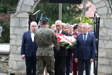 83 lata od pacyfikacji Soch. W Zwierzyńcu oddano hołd zamordowanym