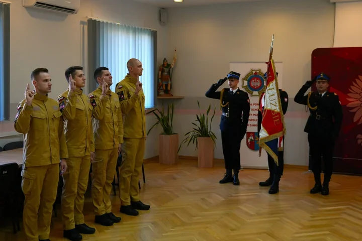 Czterech nowych strażaków złożyło ślubowanie w Zamościu
