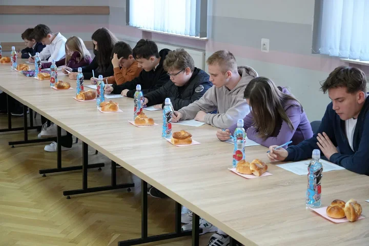 W Zamościu młodzi wzięli udział w teście, który nie wybacza błędów